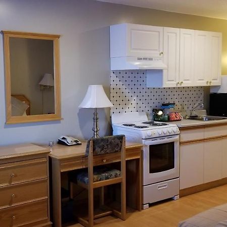 Athabasca Lodge Motel מראה חיצוני תמונה